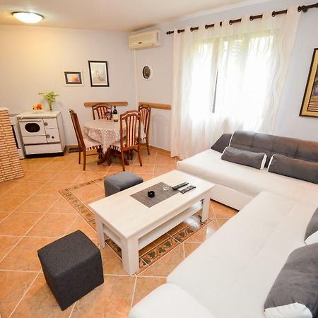 Apartment Buki Kotor Ngoại thất bức ảnh