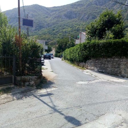 Apartment Buki Kotor Ngoại thất bức ảnh