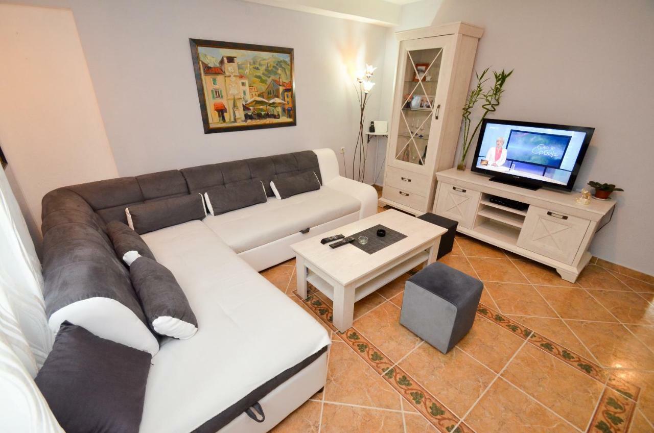 Apartment Buki Kotor Ngoại thất bức ảnh