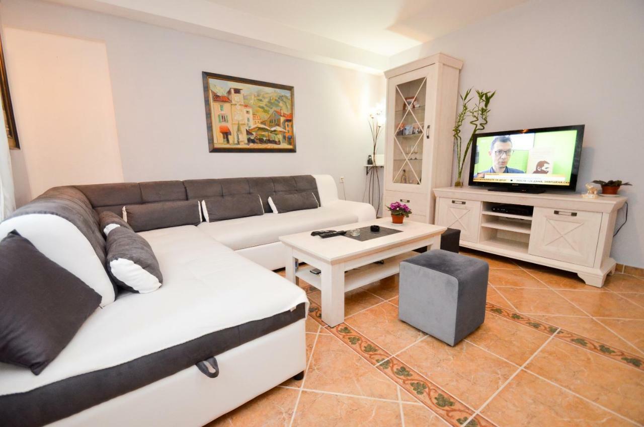 Apartment Buki Kotor Ngoại thất bức ảnh