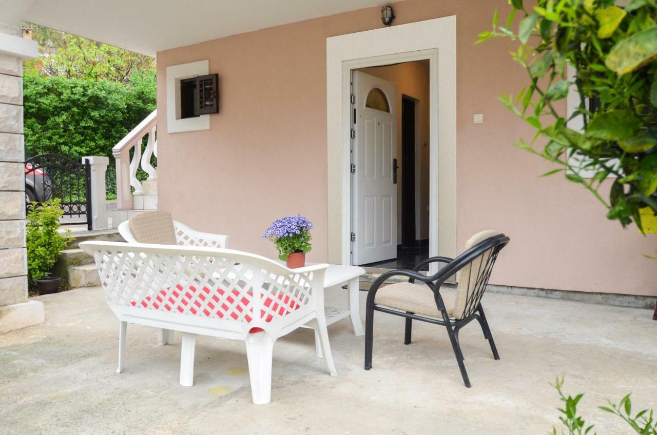 Apartment Buki Kotor Ngoại thất bức ảnh