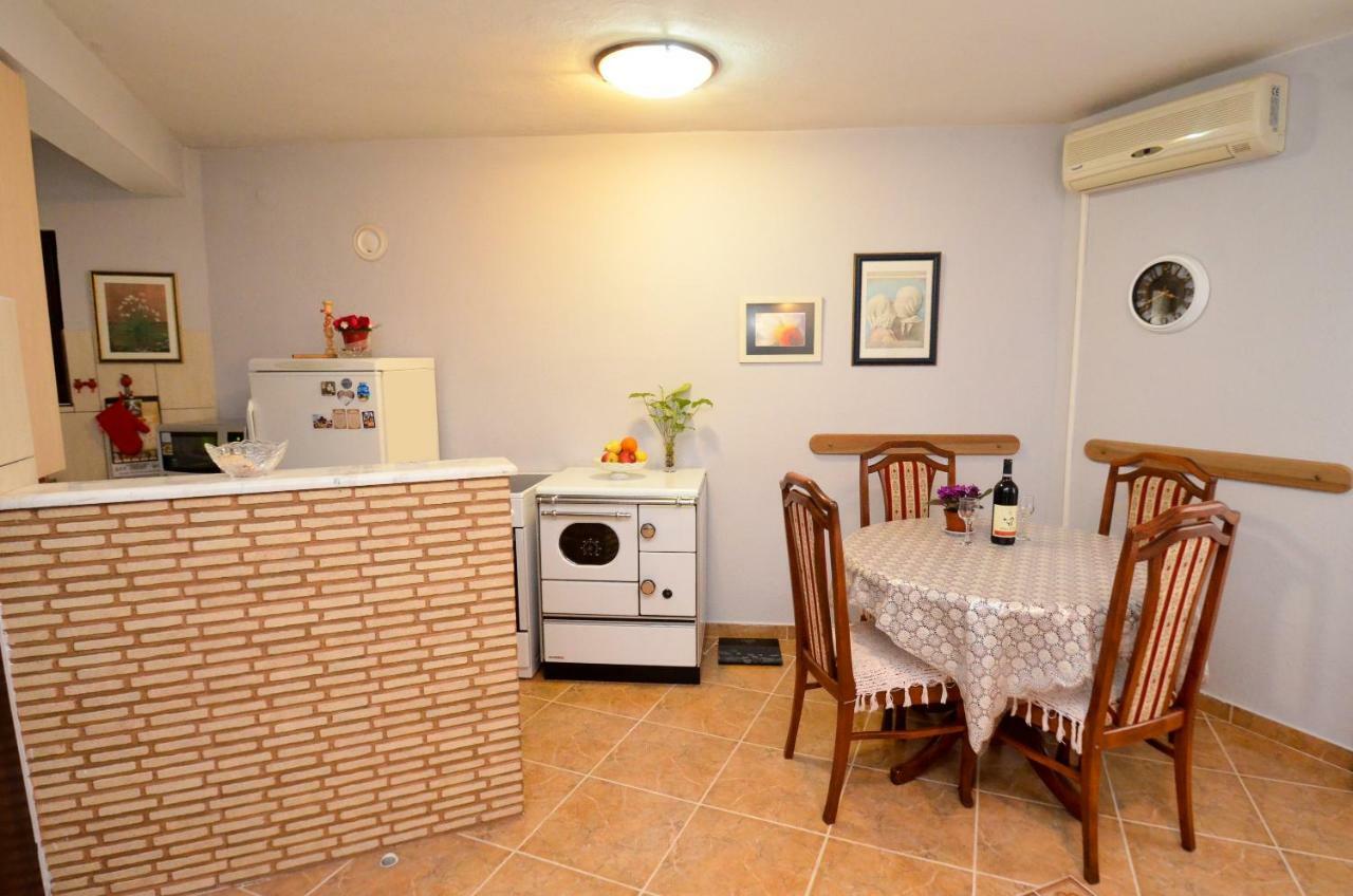 Apartment Buki Kotor Ngoại thất bức ảnh