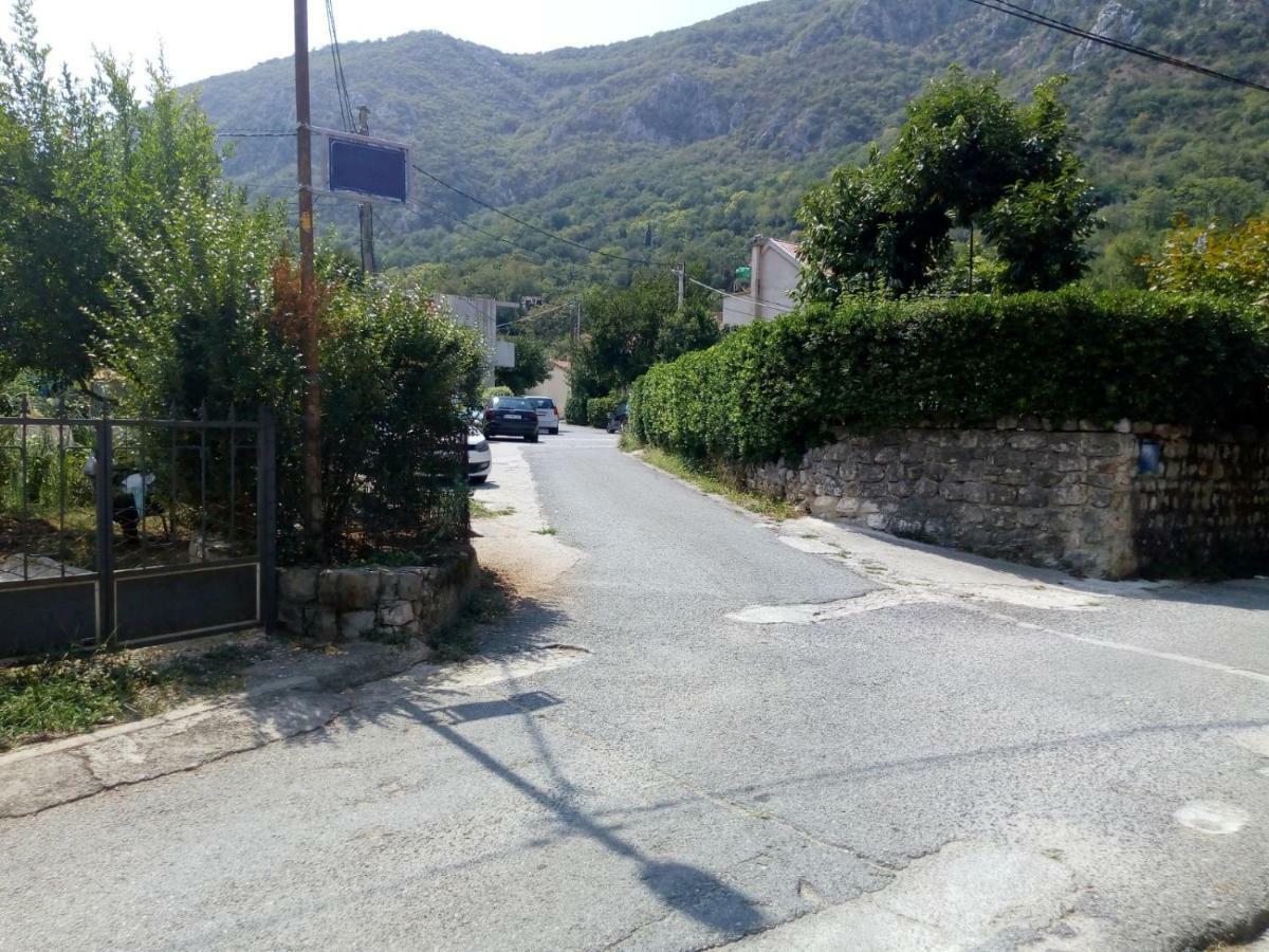 Apartment Buki Kotor Ngoại thất bức ảnh